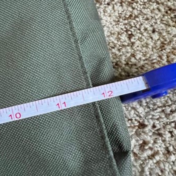 Backpack - Picture 2 of 5